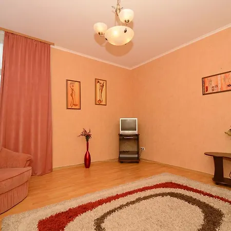 Daire In The Center Of Pechersk Kiev